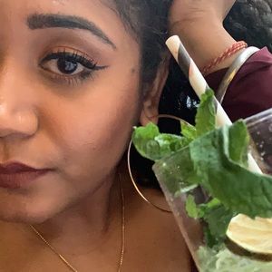 Meet your Posher, Loney